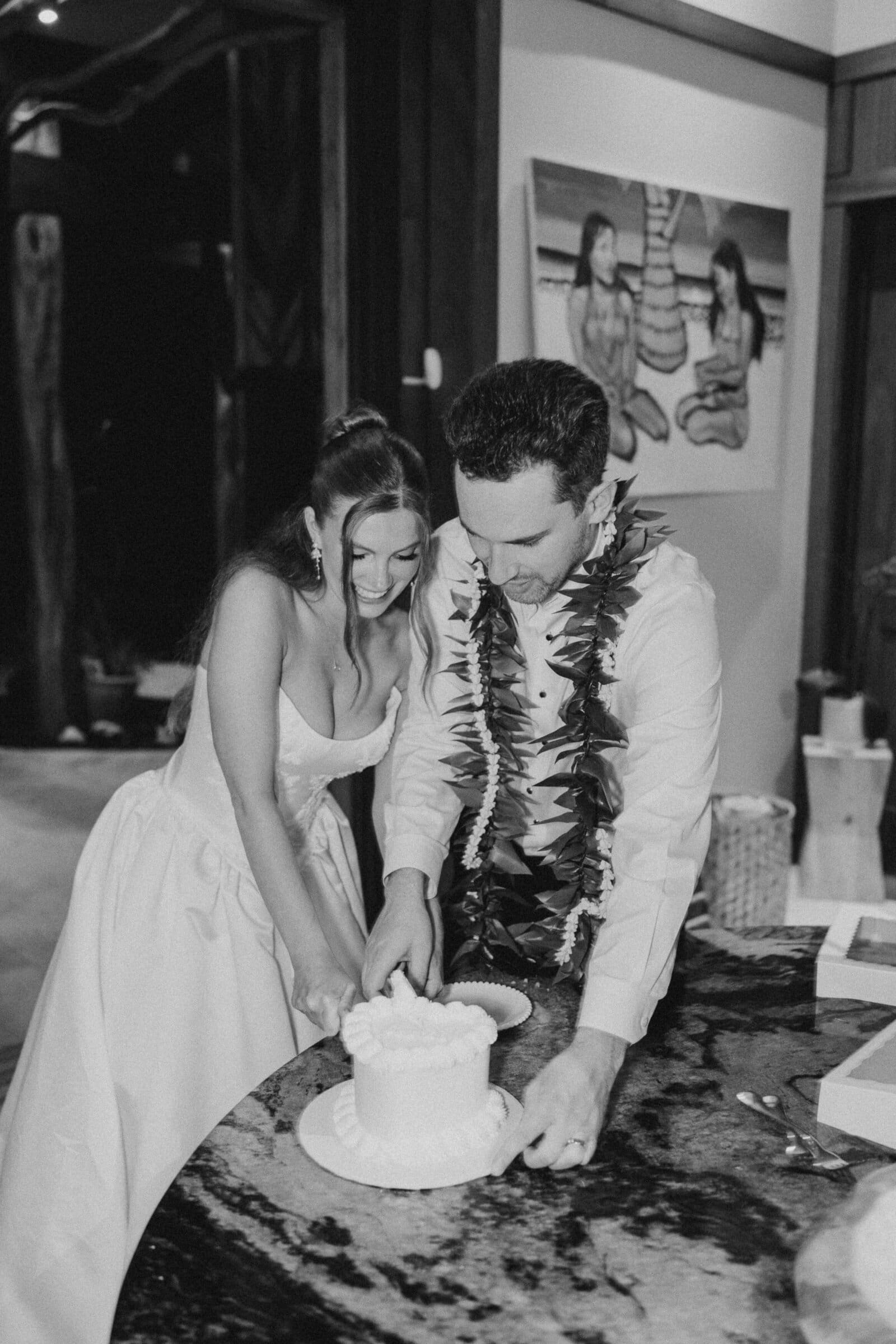 Kaitlyn and Jake wedding at a private estate in Kona, Hawaiʻi, photographed by Corey McCarley